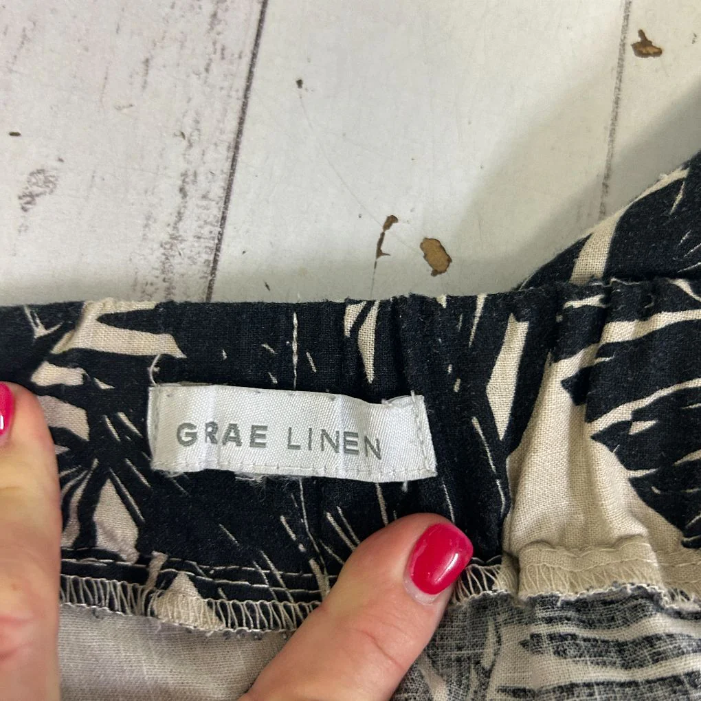 Suzanne Grae Linen Black and Cream Linen Cropped Pants -  Size 16 - Image 3