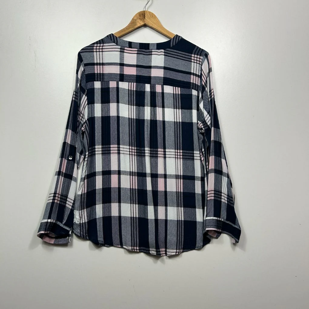 Suzanne Grae Navy Plaid Top - Size 14 - Image 2