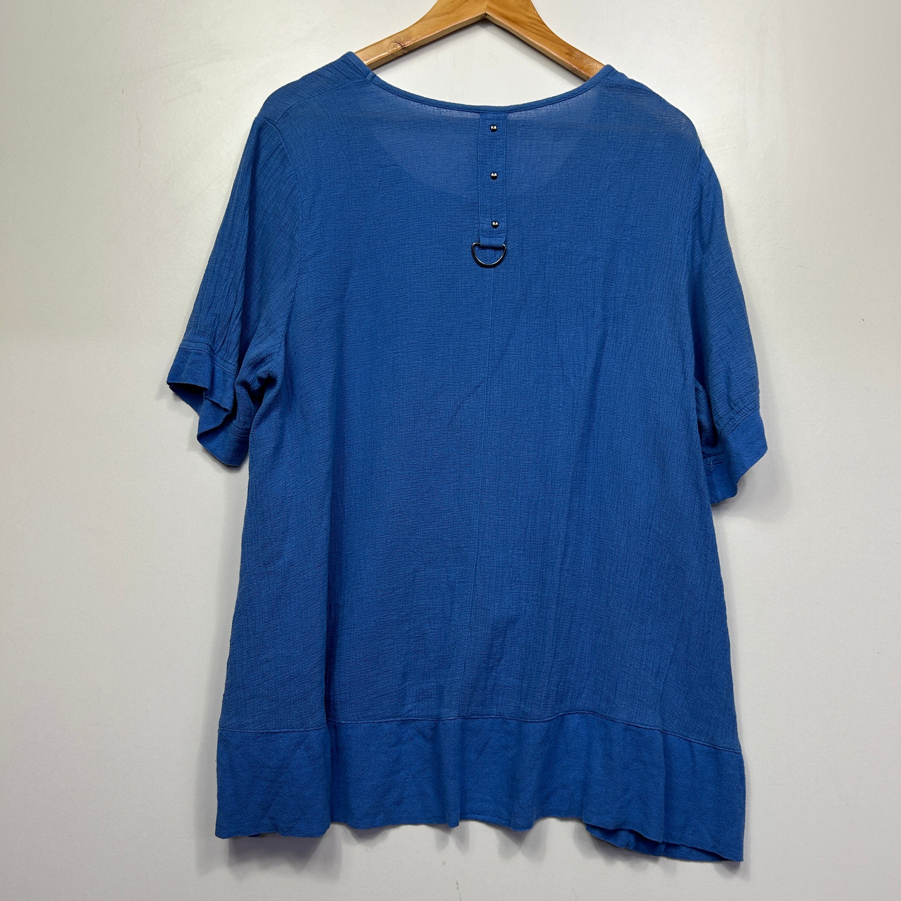 Taking Shape Blue Tunic Top - Size 14 - Image 3