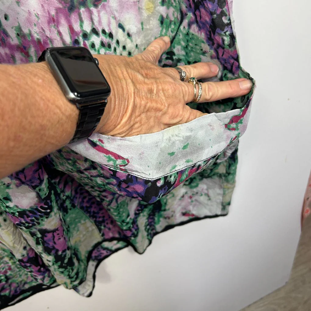 Taking Shape Multicoloured Sleeveless Top - Size 24 - Image 3