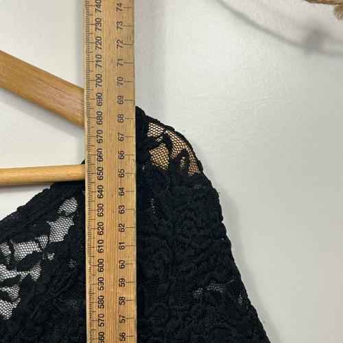 Black Lace Scallop Hem Sheer Top - Size 14 - Image 5