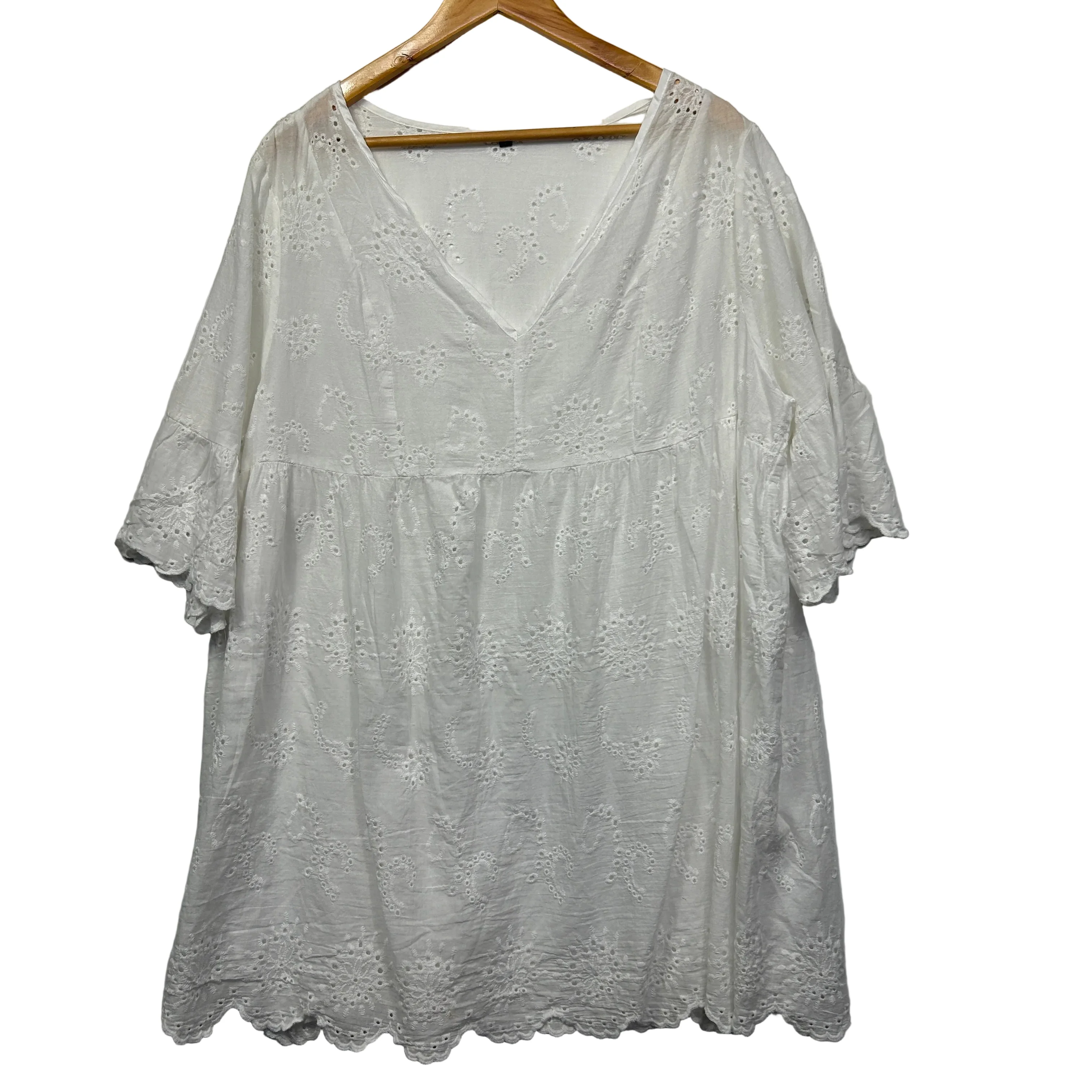 White Broderie Anglaise Top - Size 5XL
